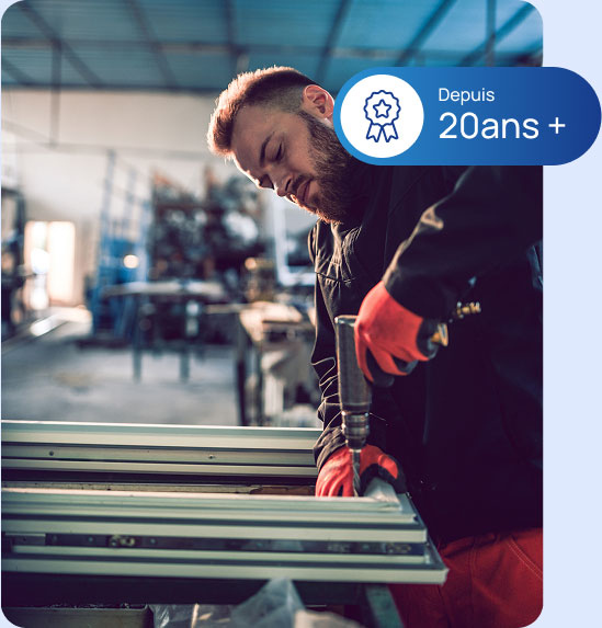 JB PLAST est spécialisée dans la production de volets, stores, portes de garages et rideaux de protection depuis 20 ans